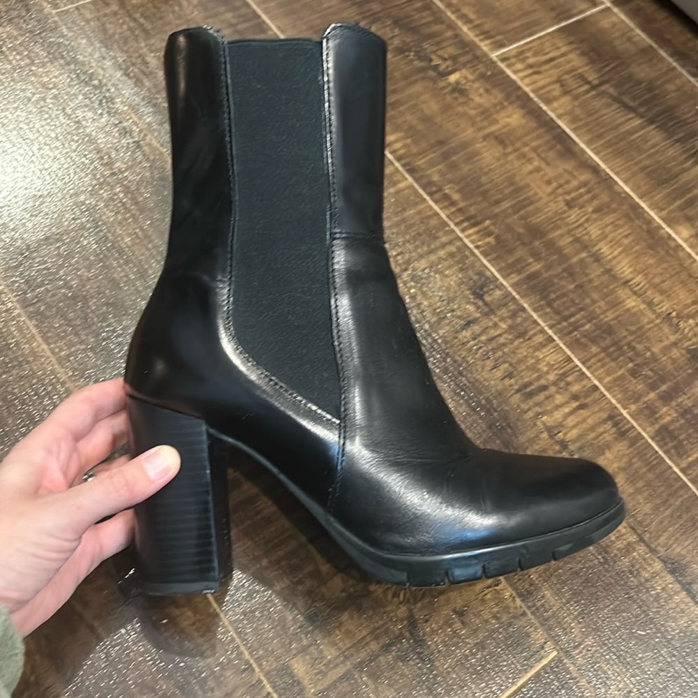 Leather boots